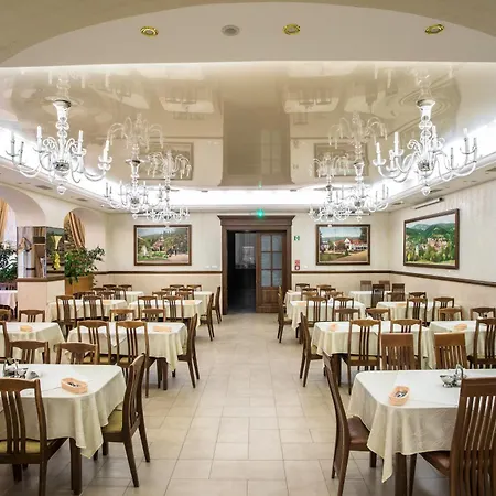 Resort Jan Kazimierz 3*