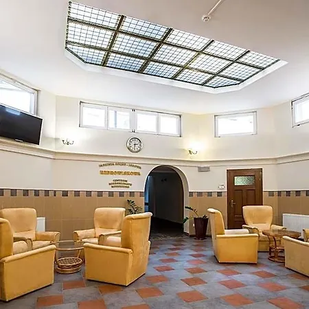 Jan Kazimierz 3*