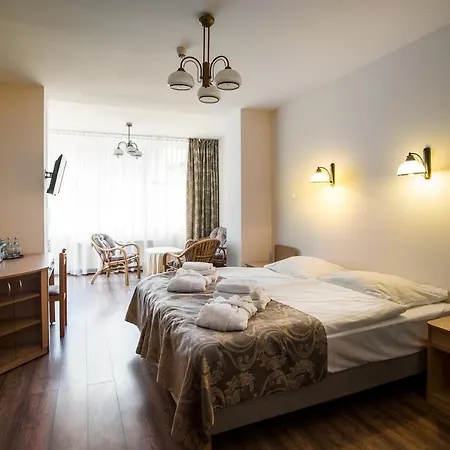 Feriested Jan Kazimierz 3*